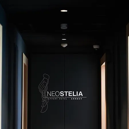 Neostelia