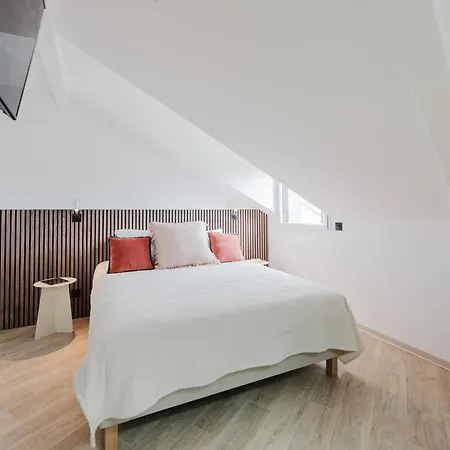 Aparthotel Neostelia *