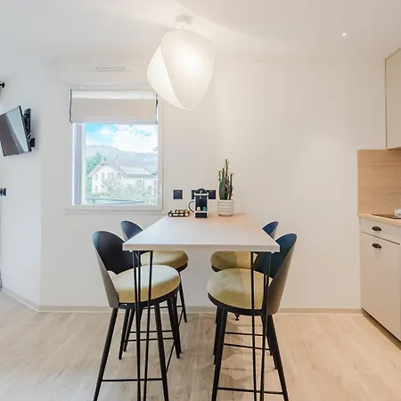 Apartahotel Neostelia